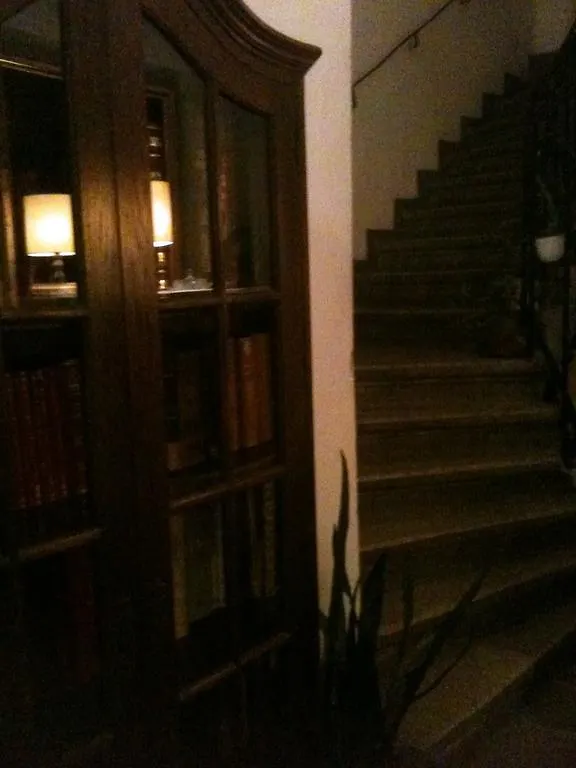 Vila 11 Bed & Breakfast Bucharest 0*,