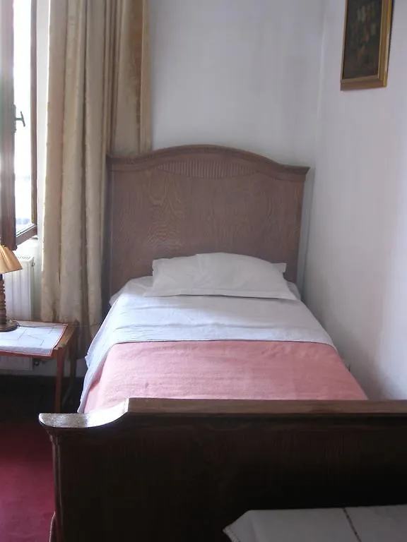 Vila 11 Bed & Breakfast Bucharest