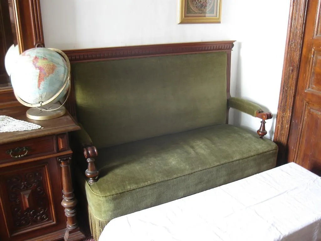 Vila 11 Bed & Breakfast Bucharest 0*,  Romania